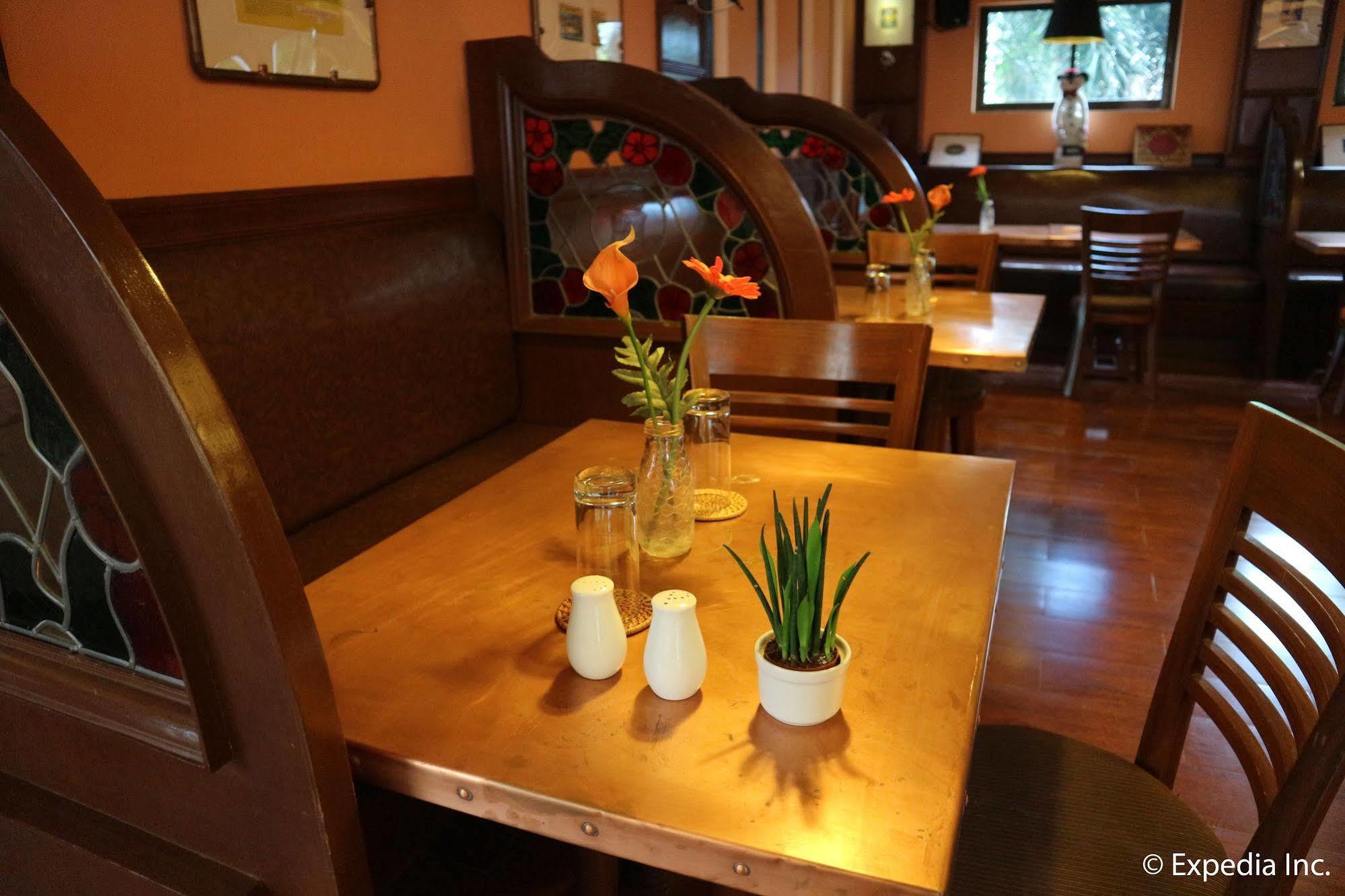 Hampstead Boutique Hotel Boracay Balabag  Екстер'єр фото